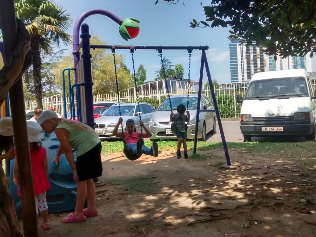 Appartament Gorgiladze Batum Oda fotoğraf